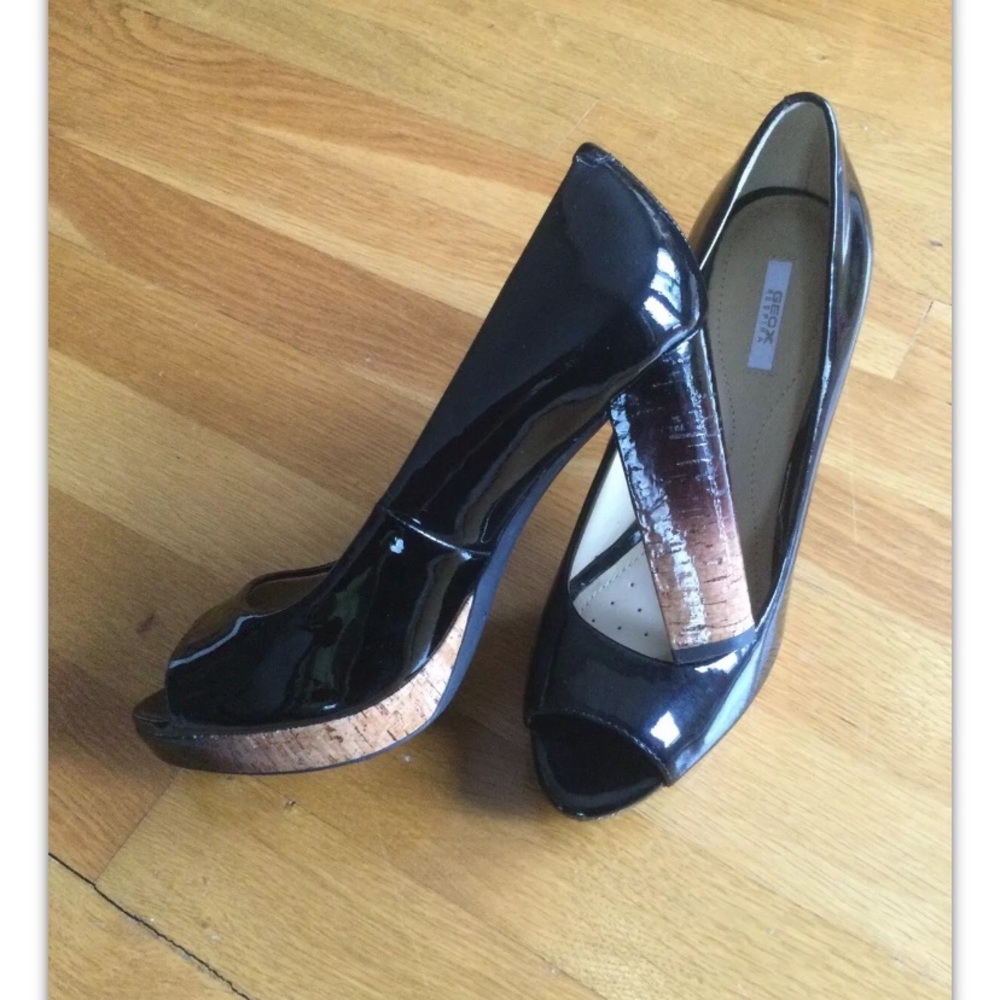 Geox Respira Black Patent Leather Pumps woman’s 7,5